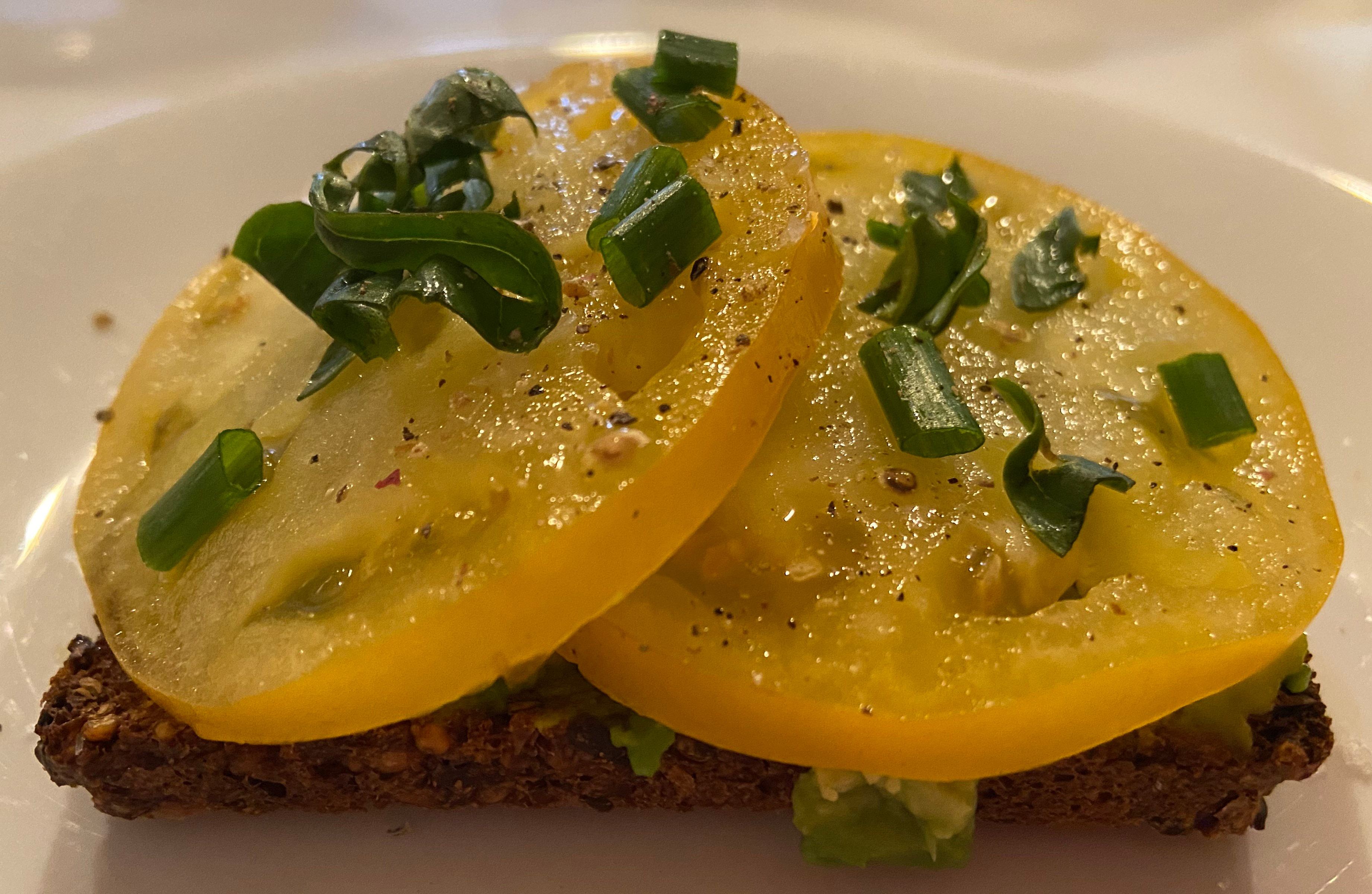 Toasted rye with smashed avocado topped with Shindy tomatoes (2)